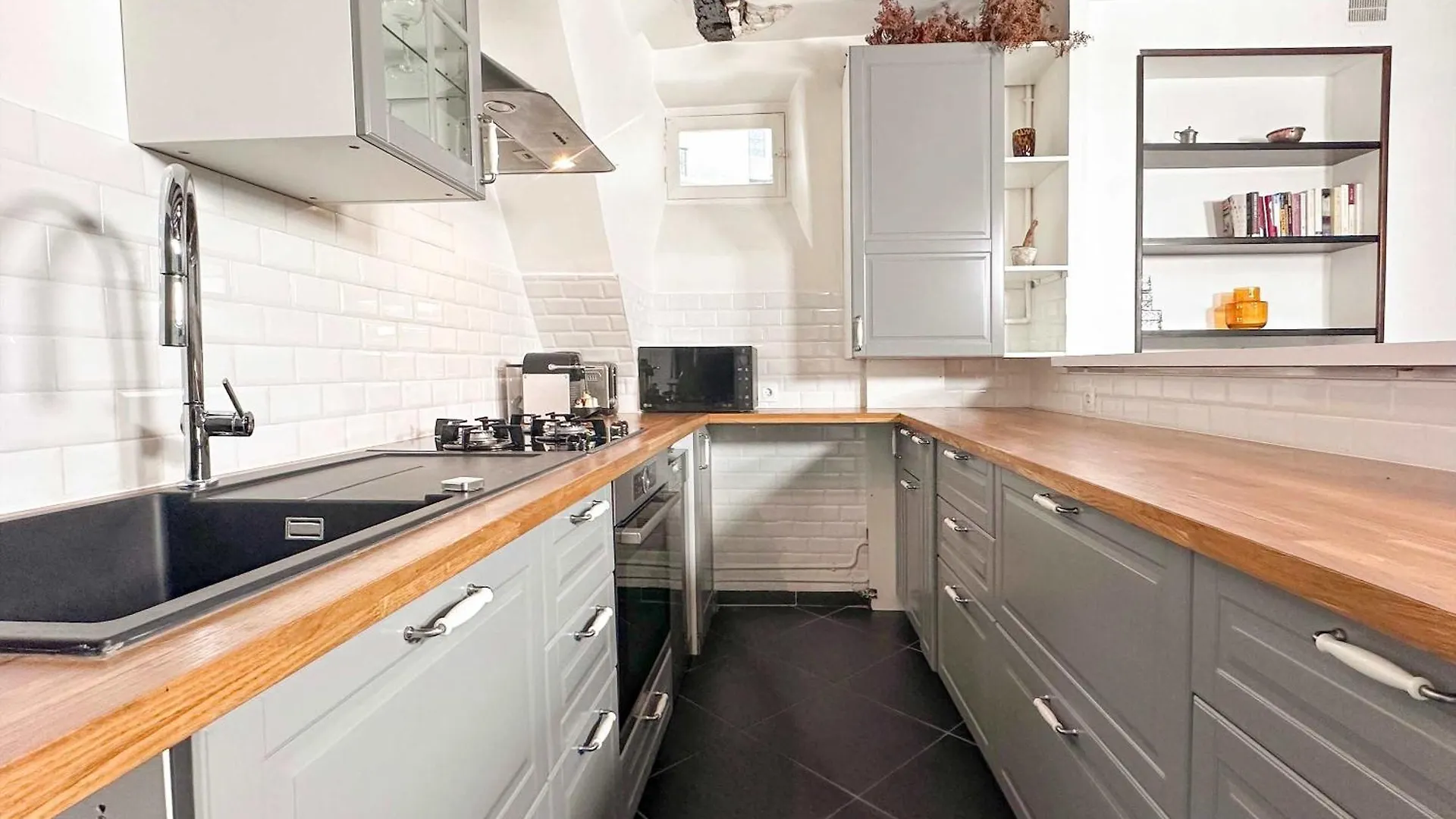 Apartment Modern & Spacious Near Le Marais Paris