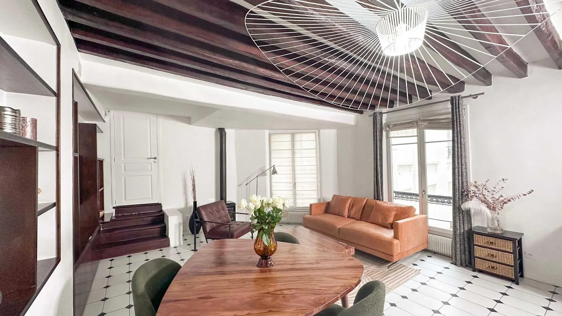 Modern & Spacious Near Le Marais Paris France